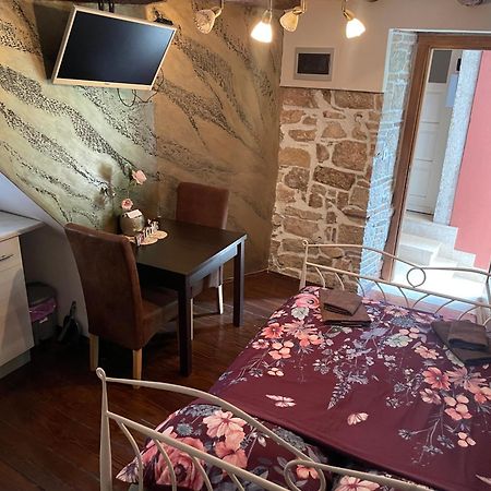 Rooms Da Angelica Old City Ровинь Экстерьер фото